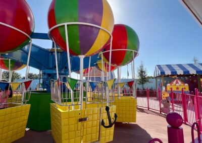 Peppa Pig's Balloon Ride Peppa Pig Theme Park